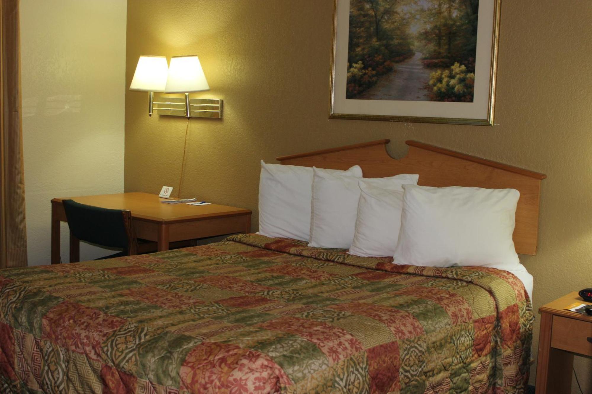 Americas Best Value Inn Grand Forks Exteriör bild